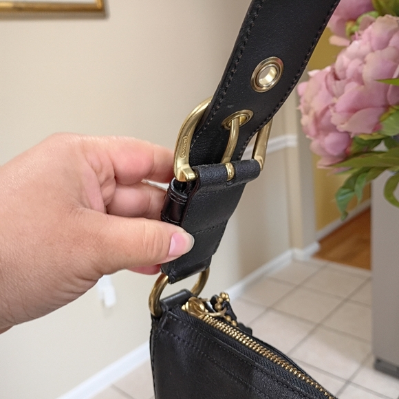 COACH Mini Black Soft Pebbled Leather Hobo Shoulder Bag Y2k - Picture 11 of 17